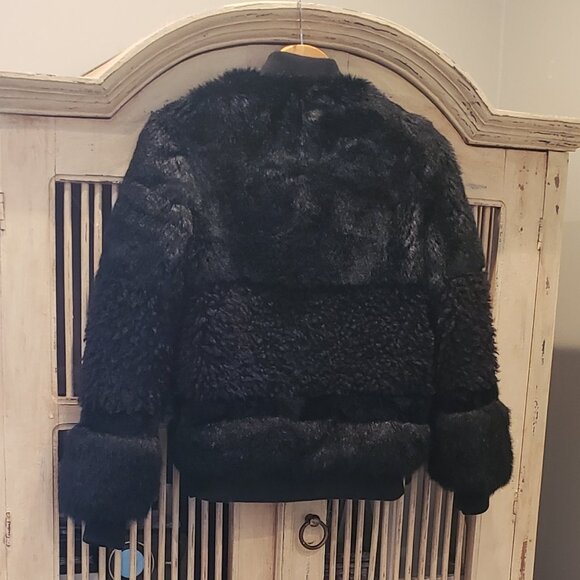 John + Jenn Black Faux Fur Bomber Jacket Mixed Texture Small - Picture 9 of 11
